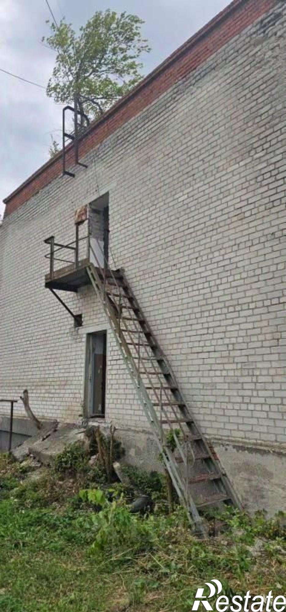 Купить ОСЗ, отдельно стоящее здание за 9 203 900 рублей на переулок 8 Марта, 5