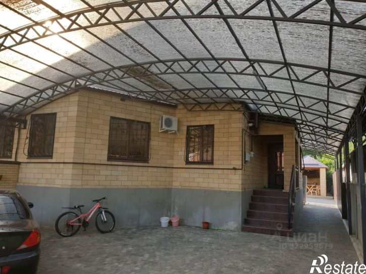 Коттедж/дом улица Завгороднего, 68,  д. 68