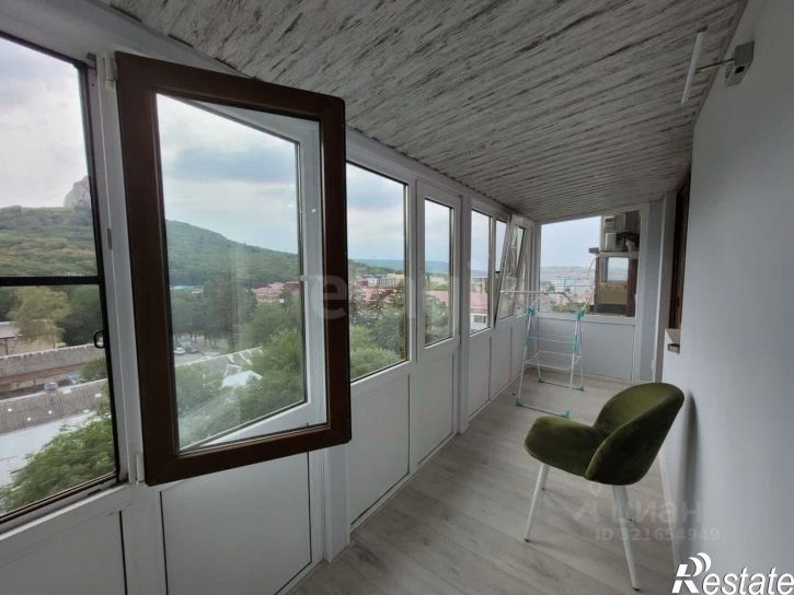 2-комн квартира