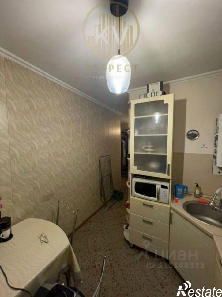 2-комн квартира улица 50 лет Октября, 51,  д. 51