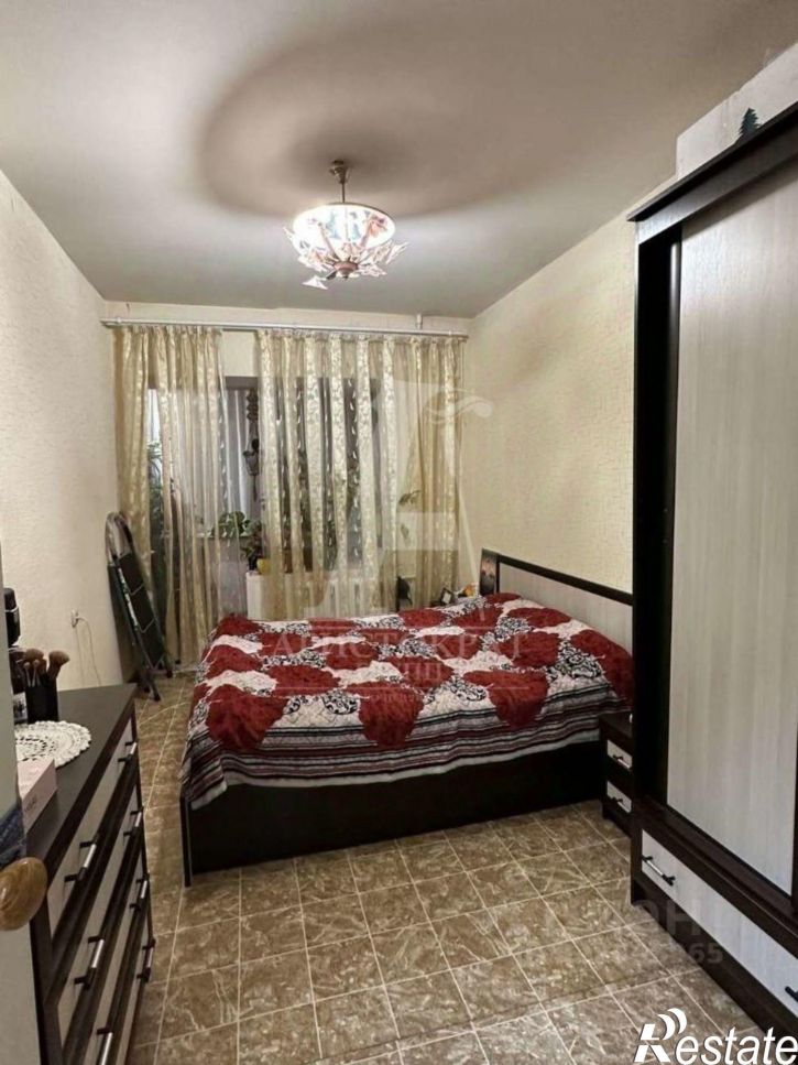 3-комн квартира улица Шумакова, 8,  д. 8