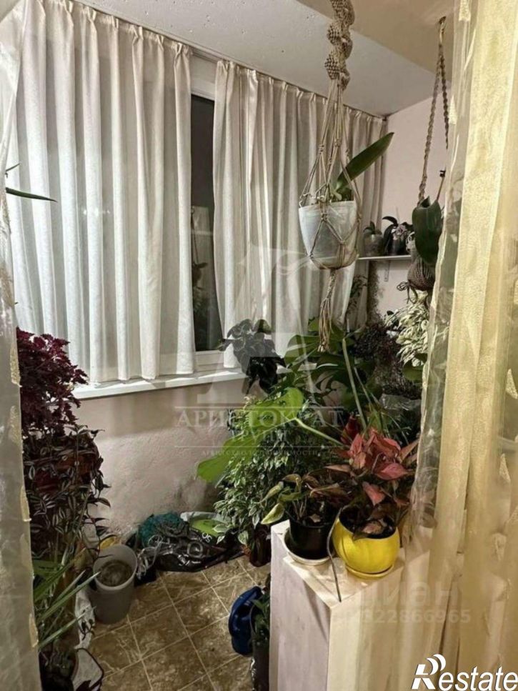 3-комн квартира улица Шумакова, 8,  д. 8