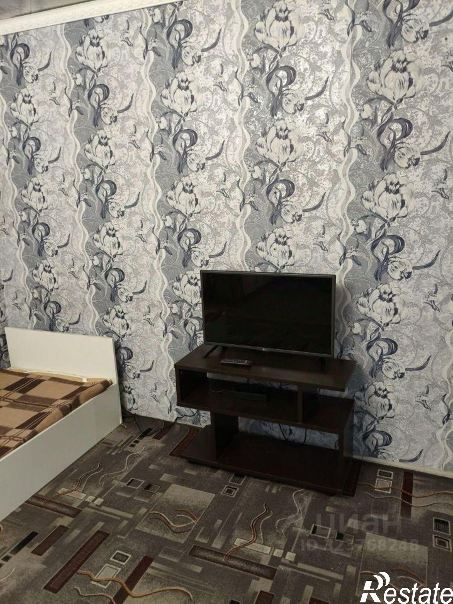 Сдать квартиру за 13 200 рублей на улица Калинина, 148