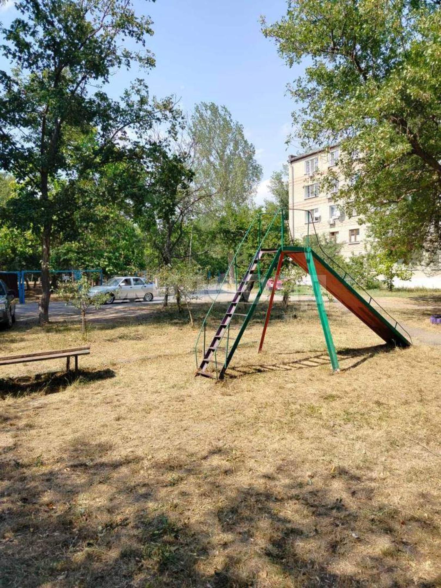 Купить квартиру за 2 500 000 рублей на Мира улица, д.12