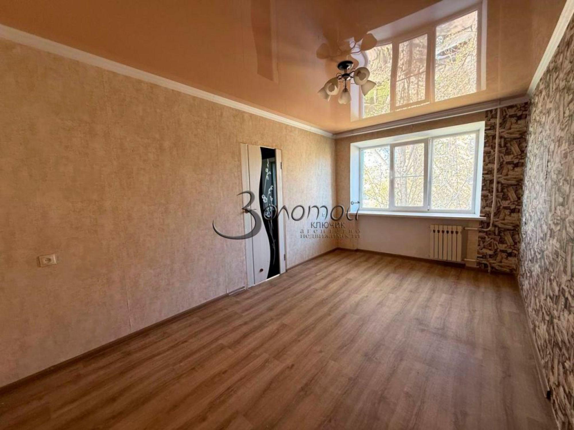 Купить квартиру за 5 000 000 рублей на Нежинский, 40