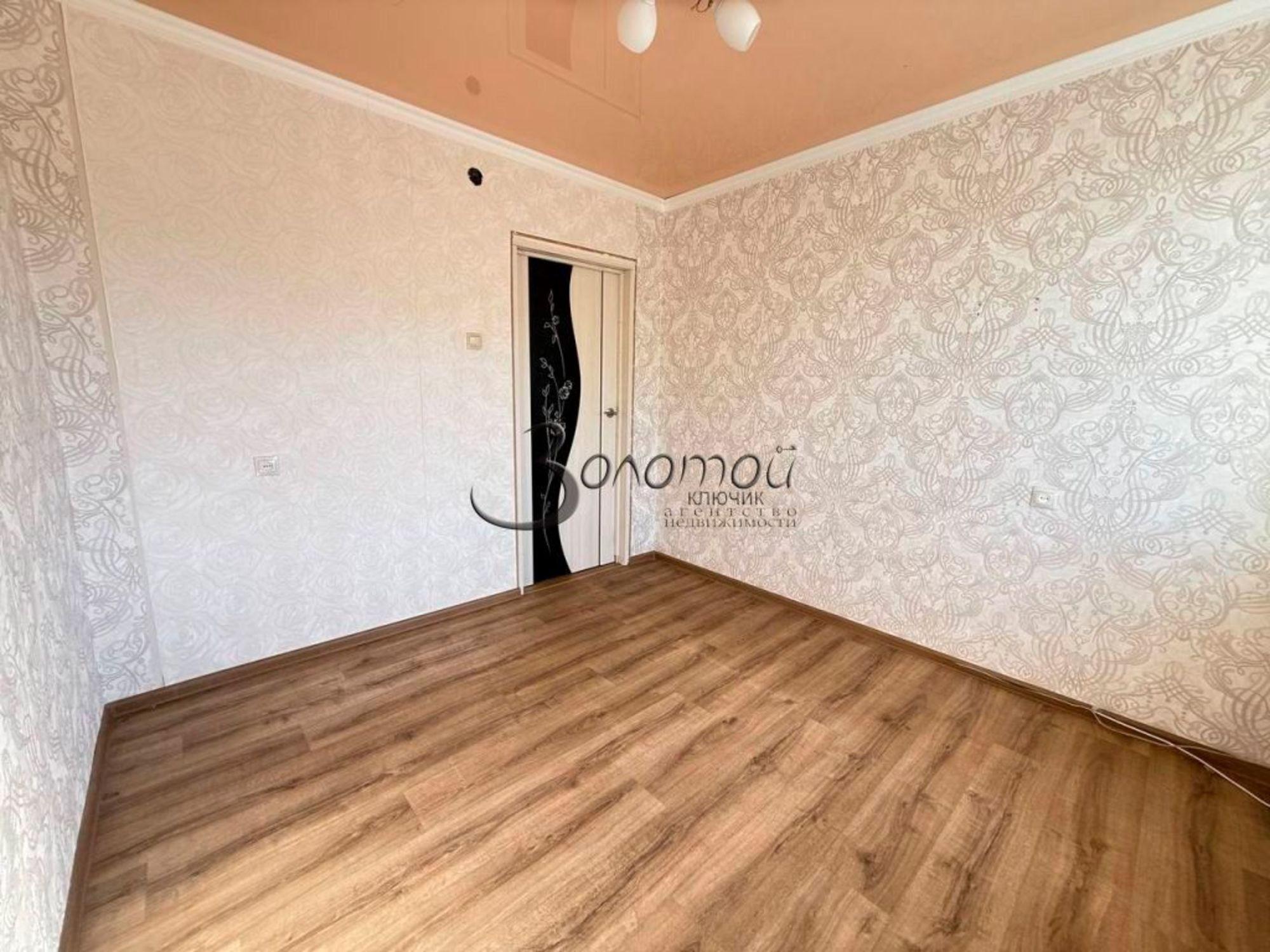 Купить квартиру за 5 000 000 рублей на Нежинский, 40