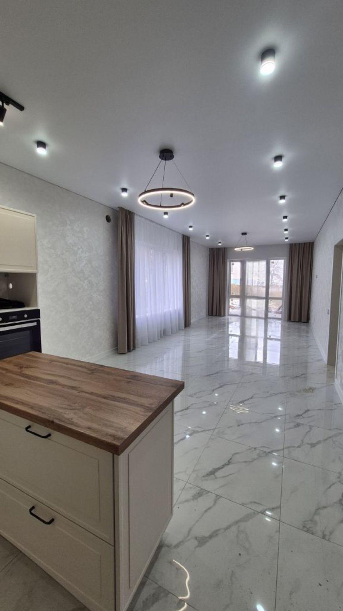 Купить дачу, дом, коттедж за 10 200 000 рублей на Октябрьская ул