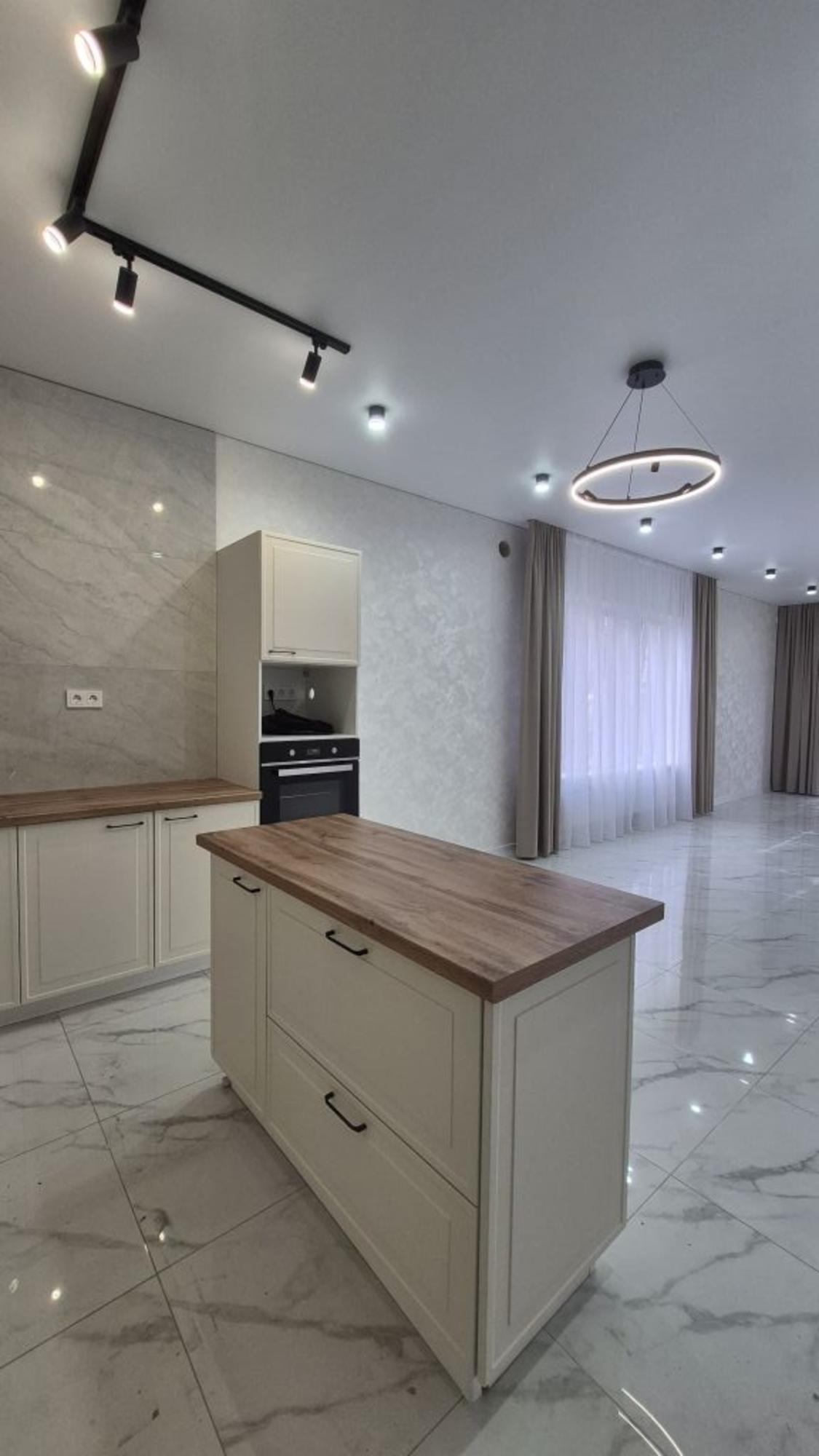 Купить дачу, дом, коттедж за 10 200 000 рублей на Октябрьская ул