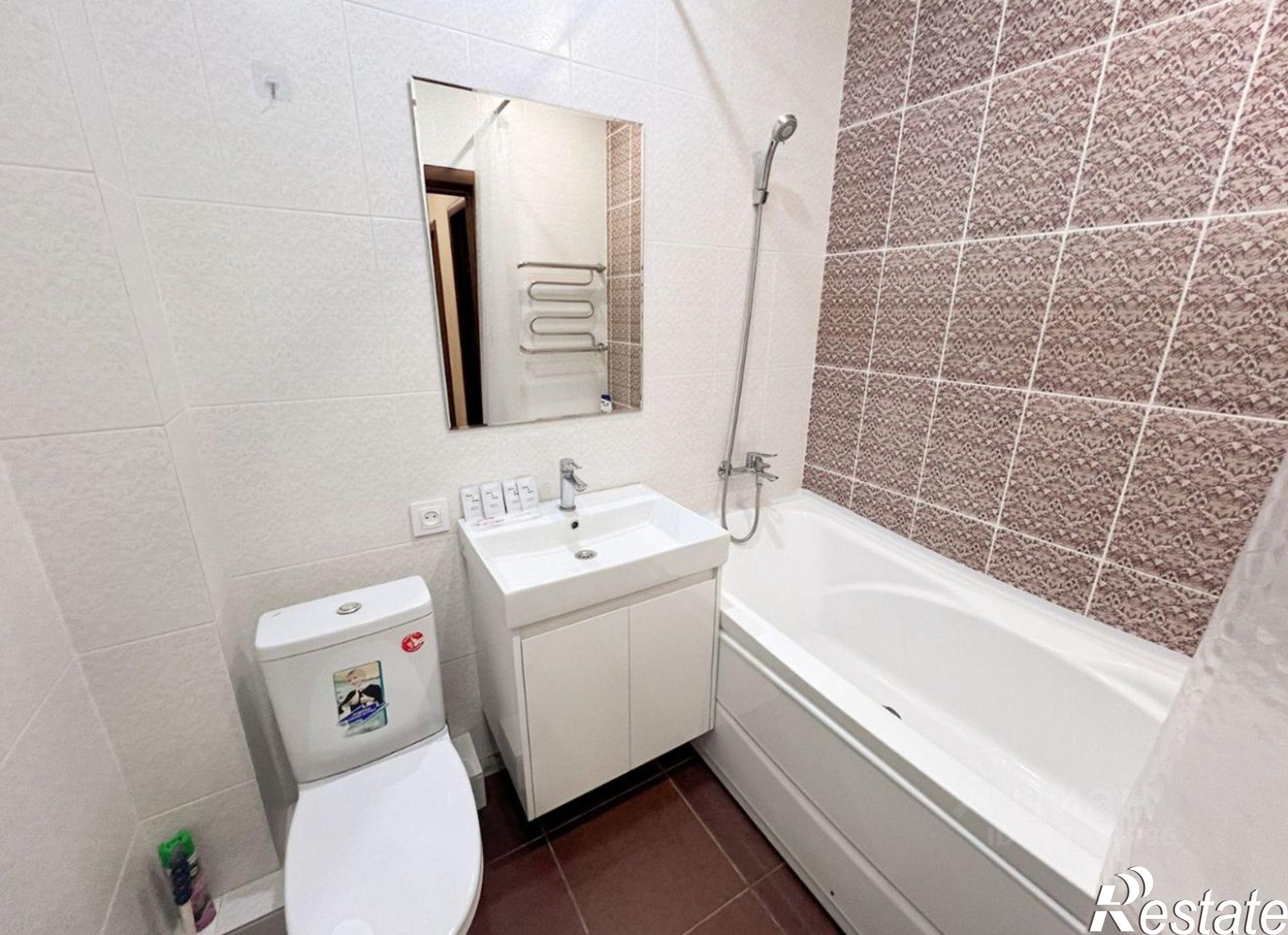 Сдать квартиру за 35 000 рублей на улица Новосёлов, 5А