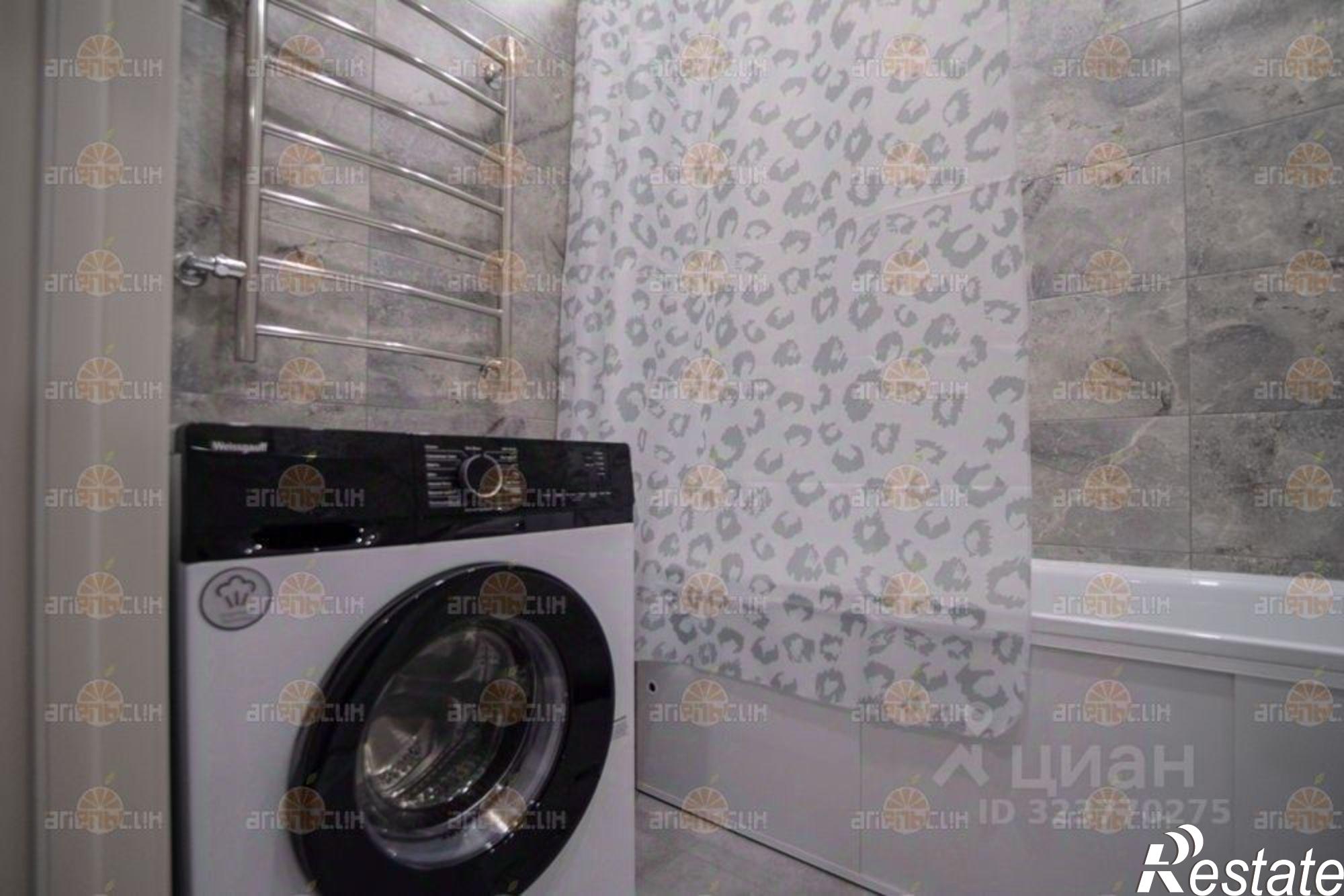 Сдать квартиру за 30 000 рублей на Андрея Голуба, 12