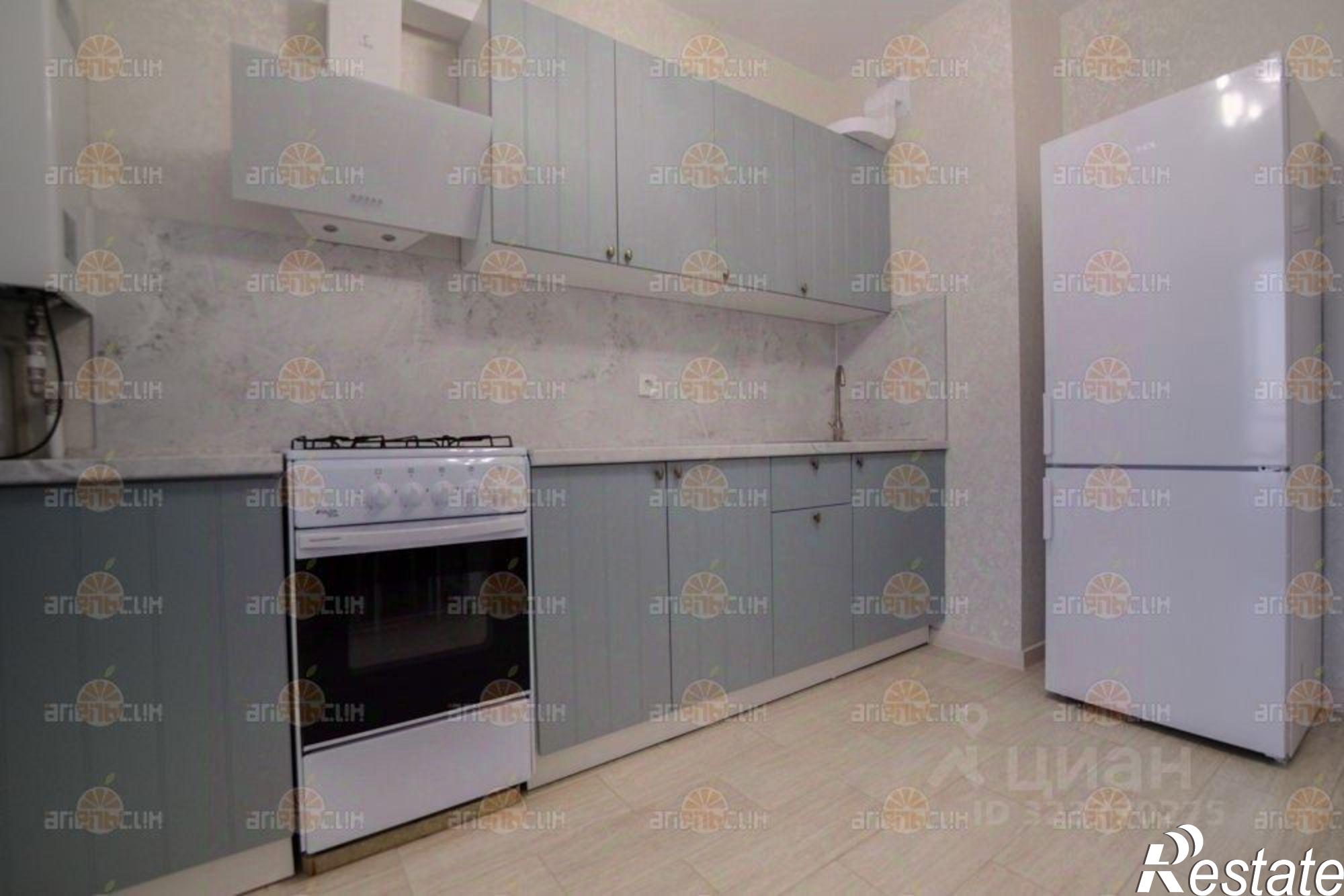 Сдать квартиру за 30 000 рублей на Андрея Голуба, 12