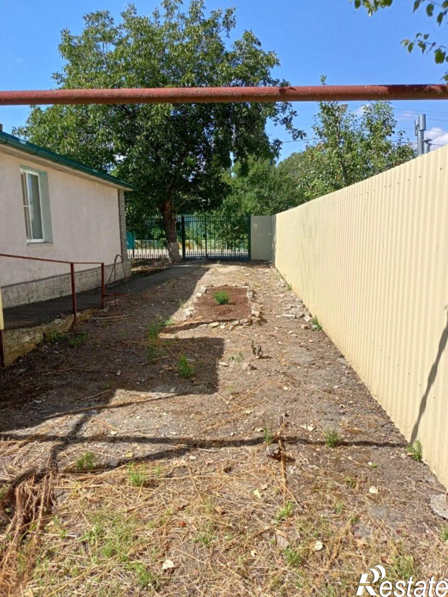 Купить квартиру за 3 100 000 рублей на Шпаковский район