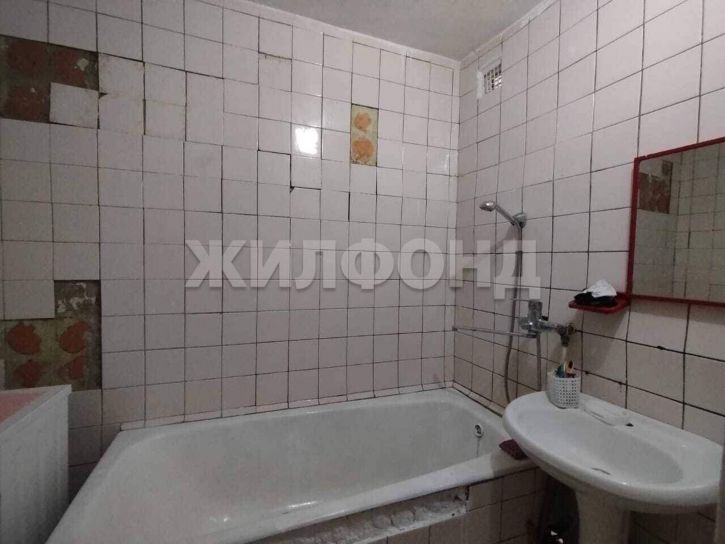 3-комн квартира Быкова улица, д.12