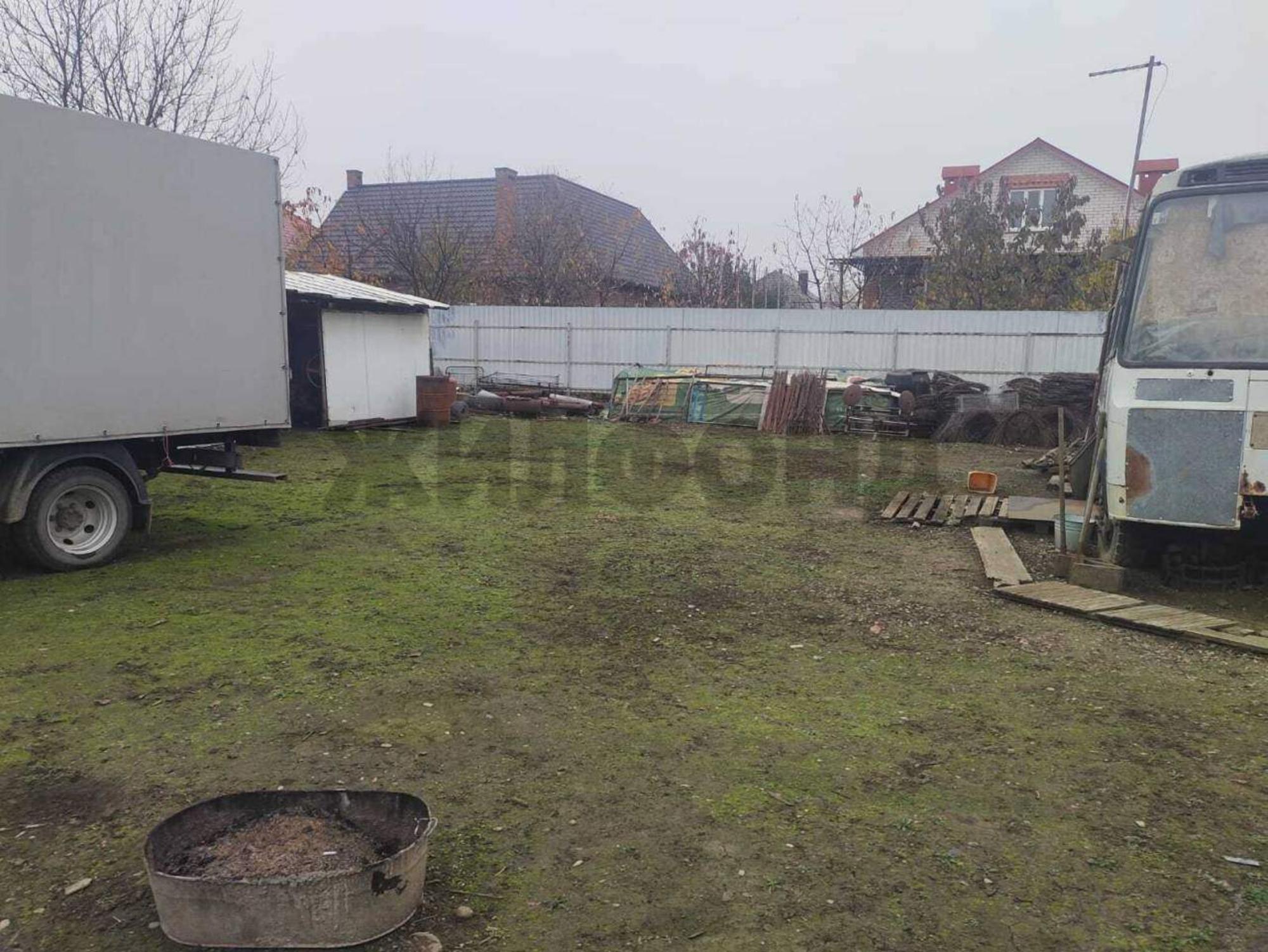 Купить дачу, дом, коттедж за 3 500 000 рублей на Центральная улица