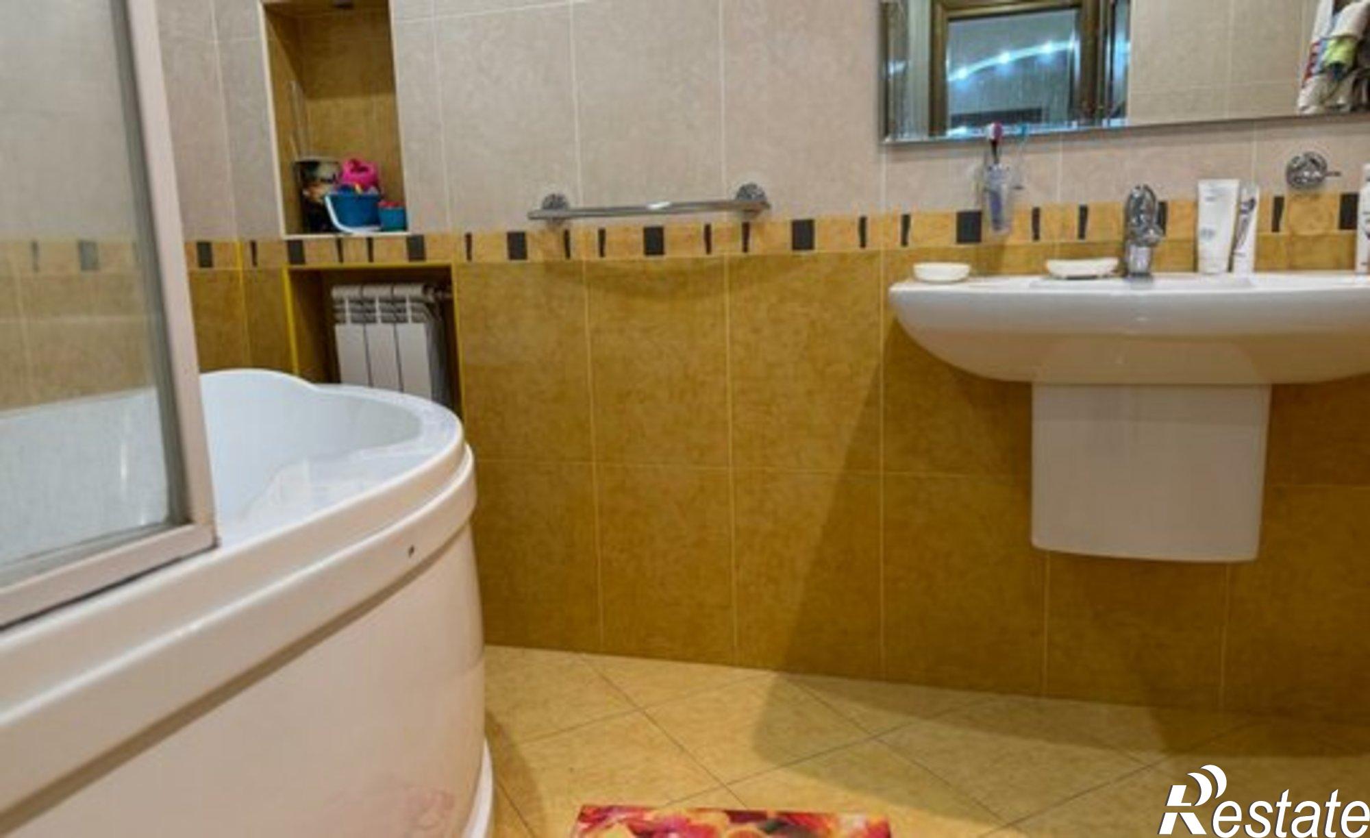 Купить квартиру за 9 000 000 рублей на Ставрополь, улица 50 лет ВЛКСМ, 28/2