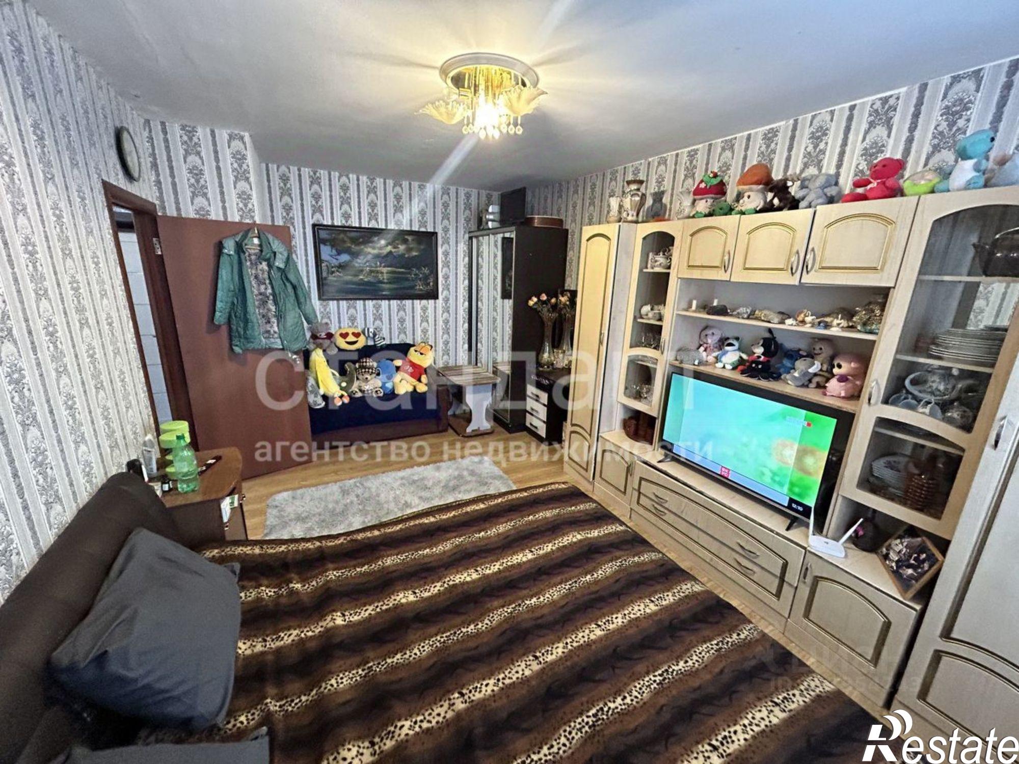 Купить квартиру за 4 500 000 рублей на Ессентуки г., Средняя ул., д.11