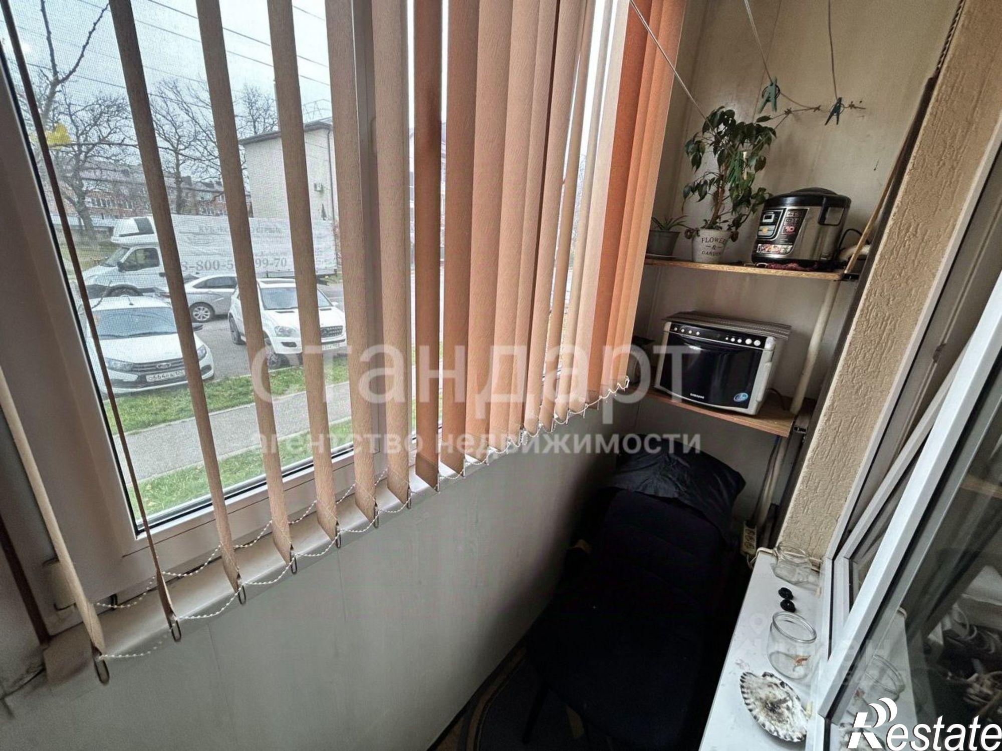 Купить квартиру за 4 500 000 рублей на Ессентуки г., Средняя ул., д.11