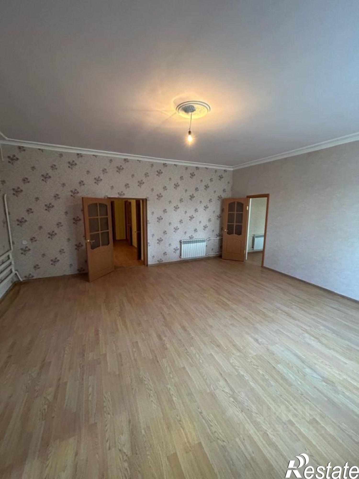 Купить дачу, дом, коттедж за 8 200 000 рублей на Весенний проезд, 13