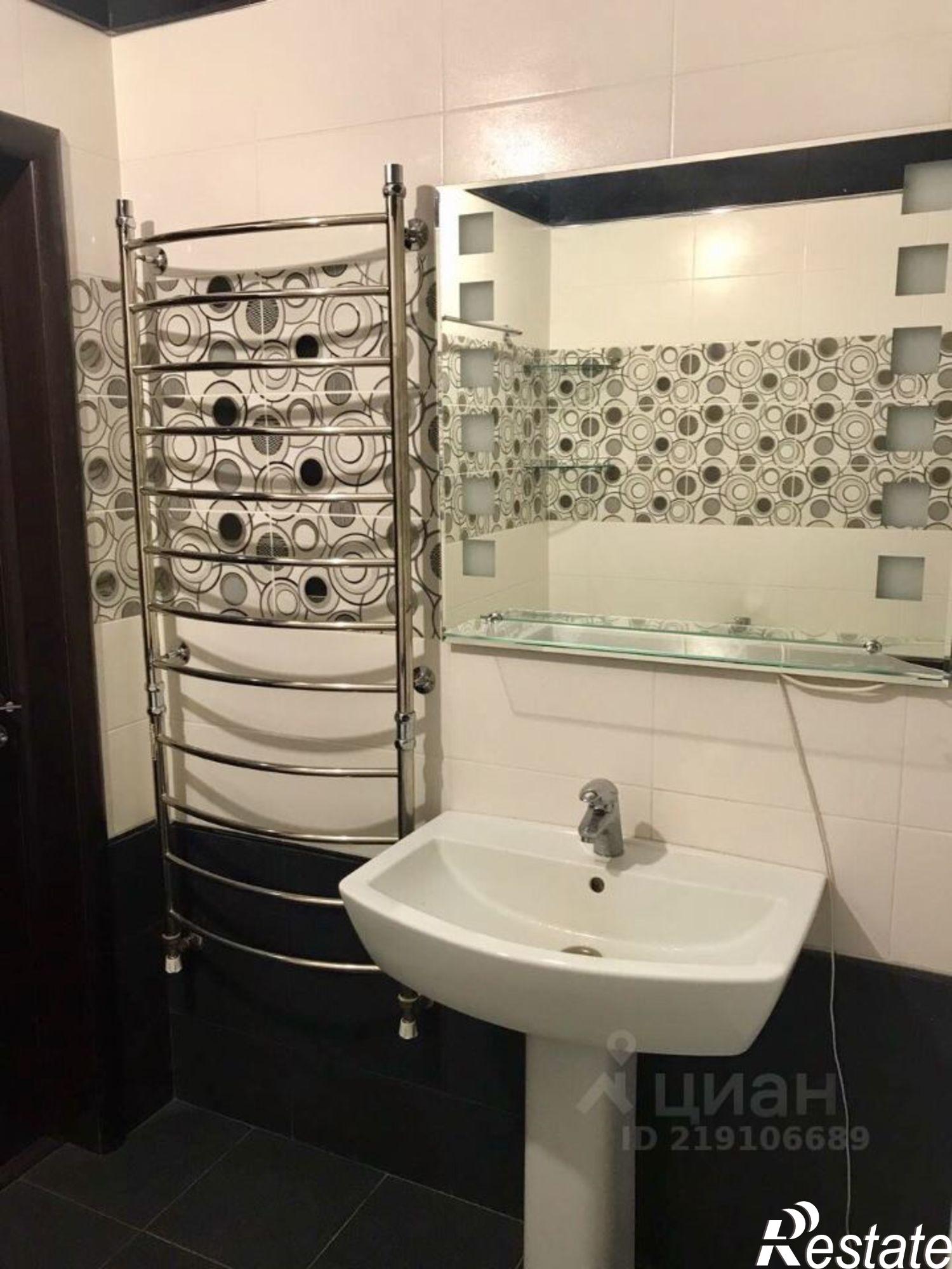 Купить квартиру за 9 800 000 рублей на улица Воровского, 78А