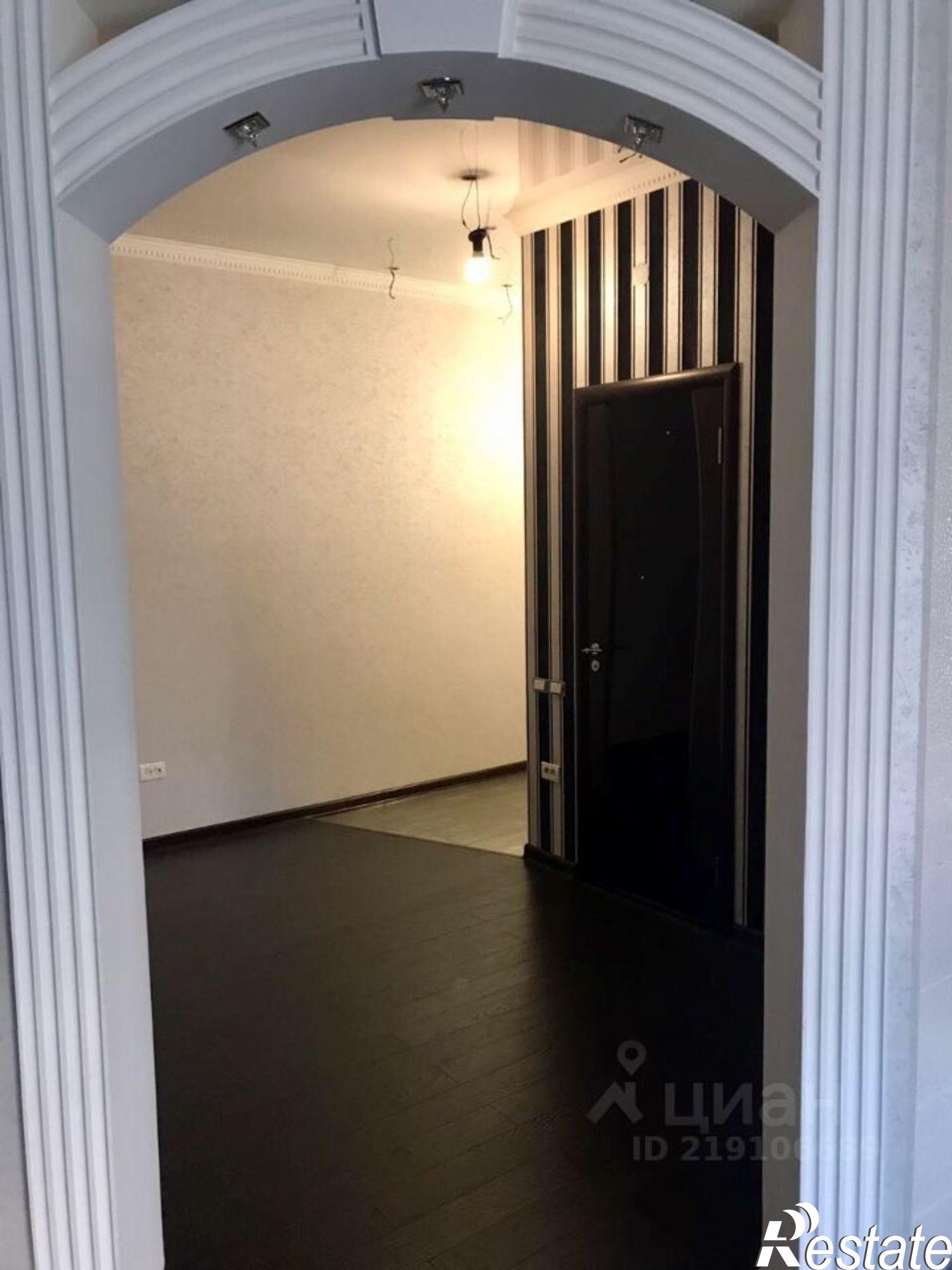 Купить квартиру за 9 800 000 рублей на улица Воровского, 78А