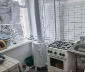 3-комн, 43кв м, этаж 2/3 