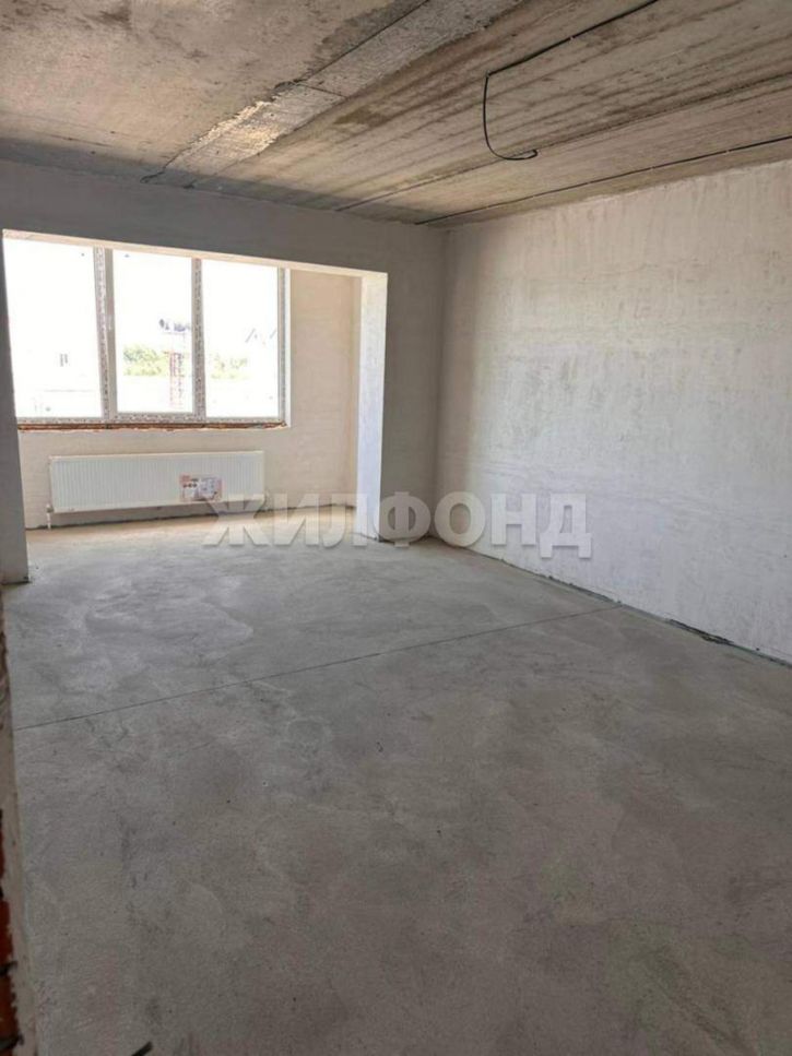 2-комн квартира Калинина улица, д.105