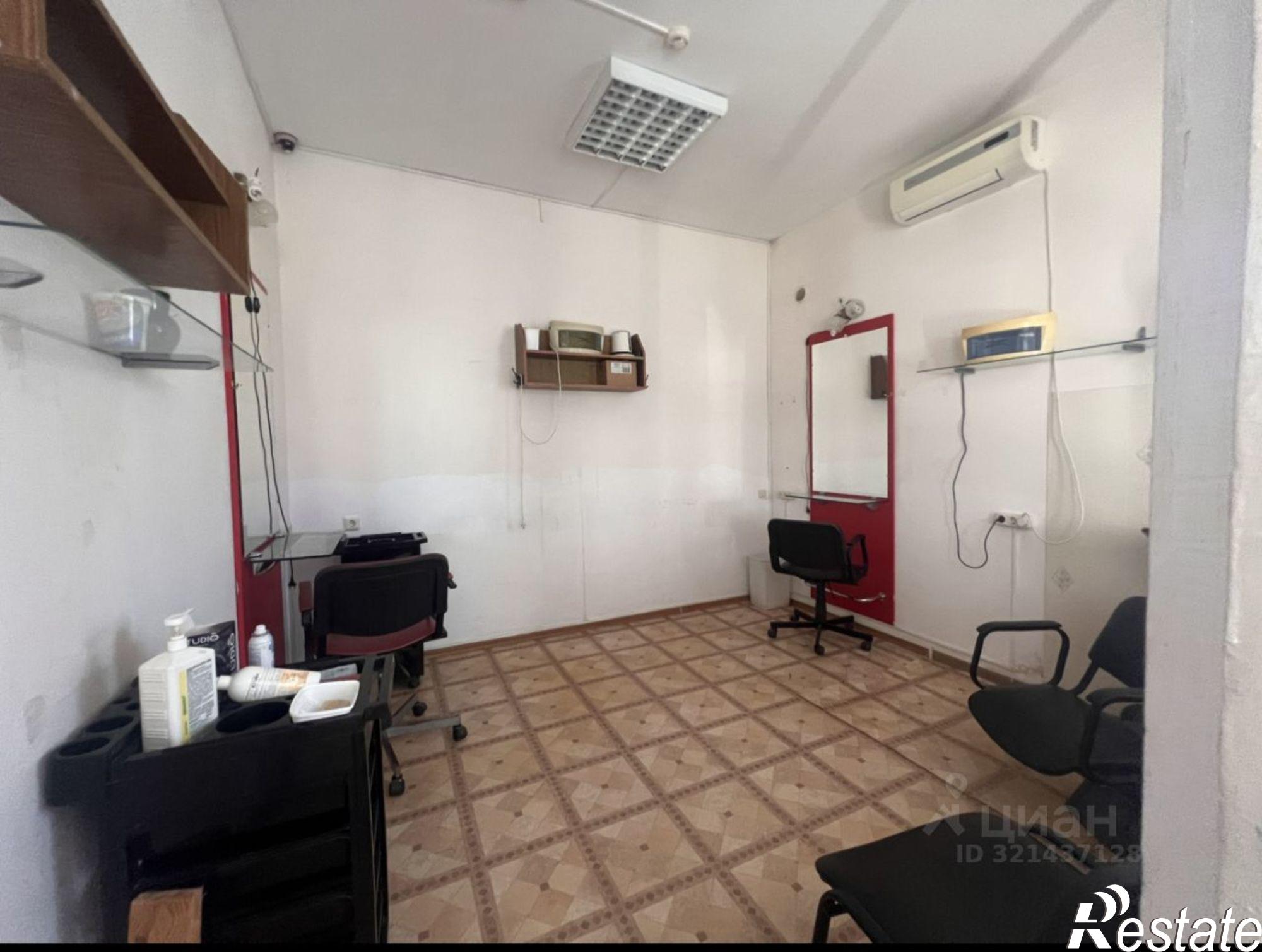 Купить ОСЗ, отдельно стоящее здание за 6 500 060 рублей на ул Ленина, 421А