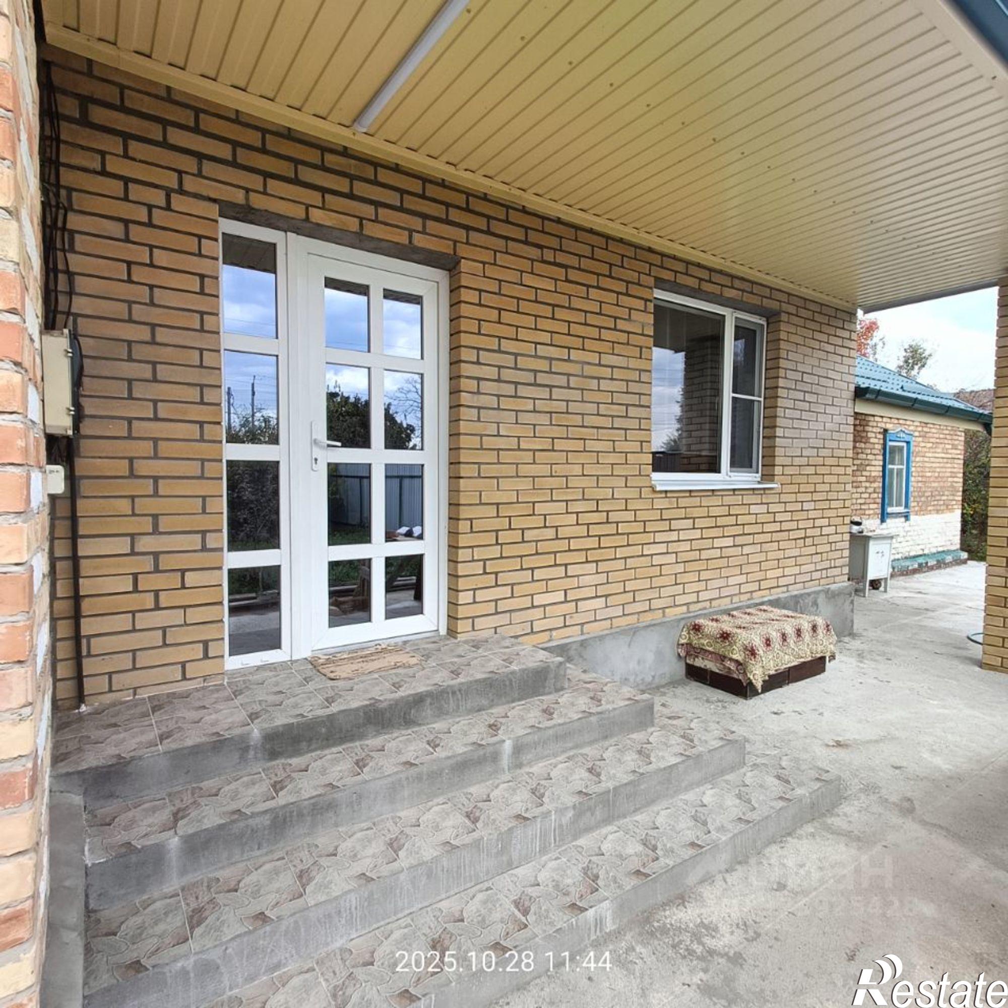 Сдать дачу, дом, коттедж за 35 000 рублей на ул Георгиевская, 29а