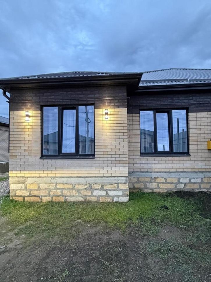 Коттедж/дом Владимира Ацуты улица, д.4