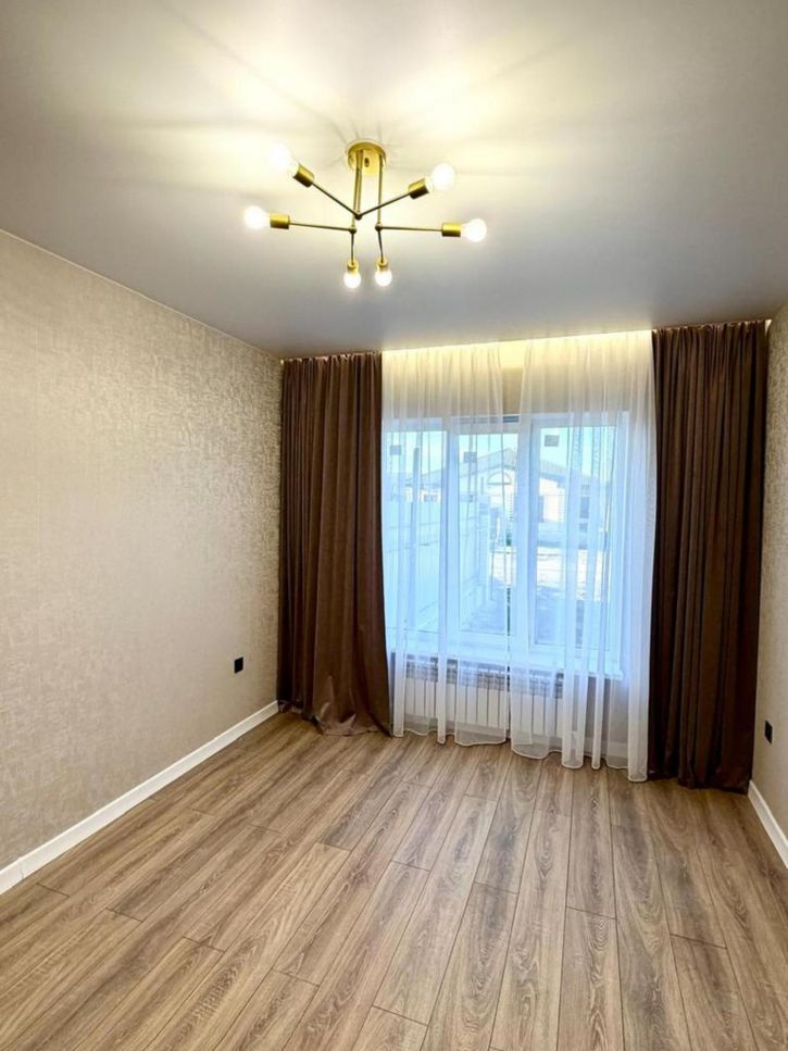 Коттедж/дом Владимира Ацуты улица, д.4