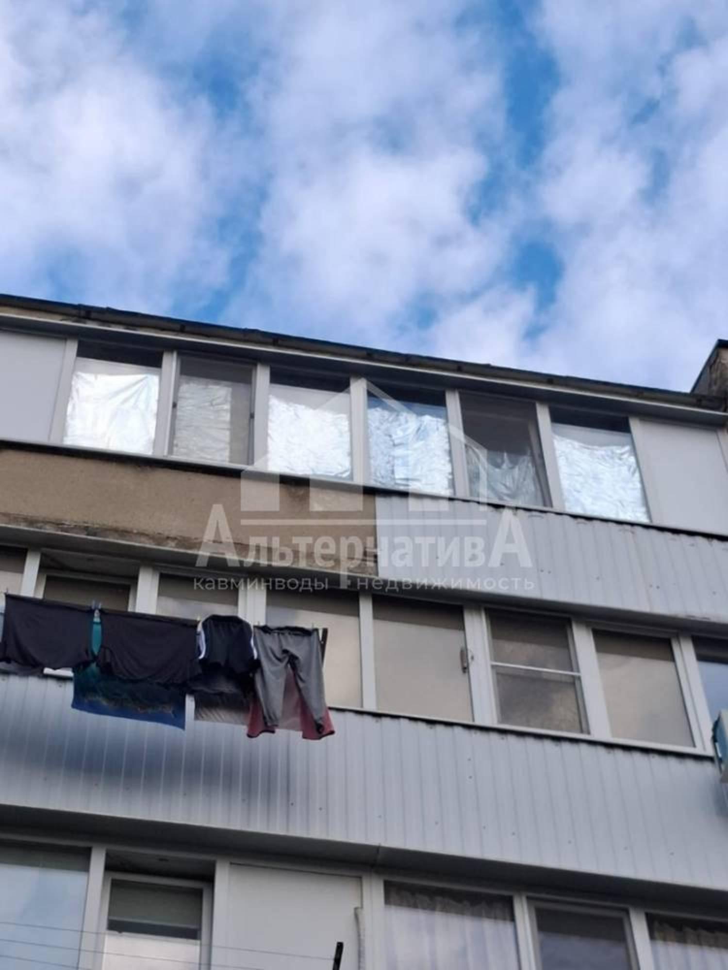 Купить квартиру за 2 700 000 рублей на Химиков ул.