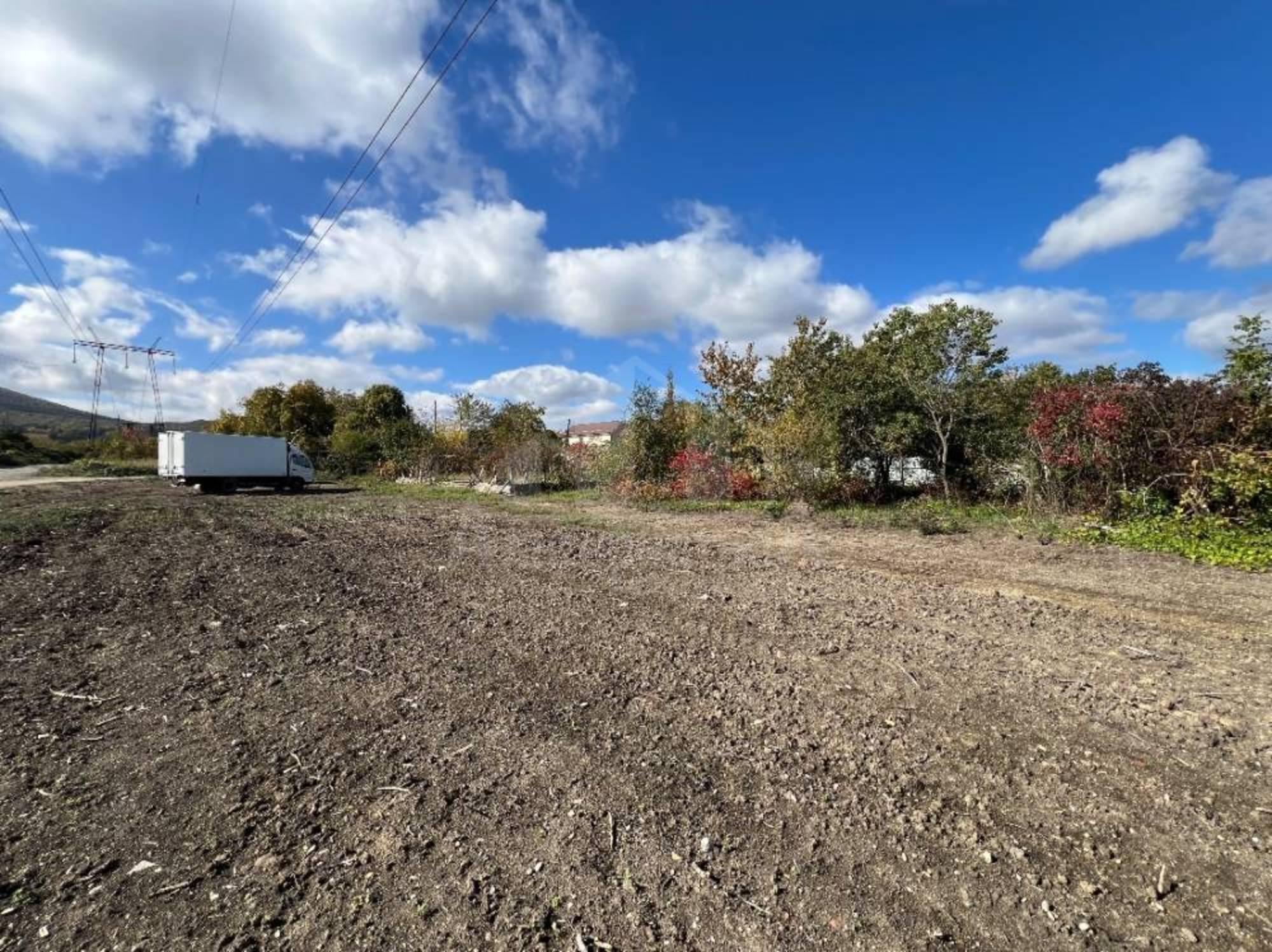 Купить землю, земельный участок за 1 600 000 рублей на Виноградная ул.