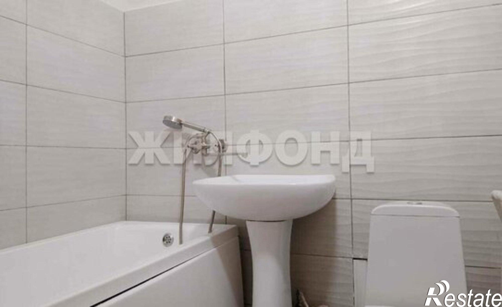 Купить квартиру за 3 400 000 рублей на улица Калинина, 148/2