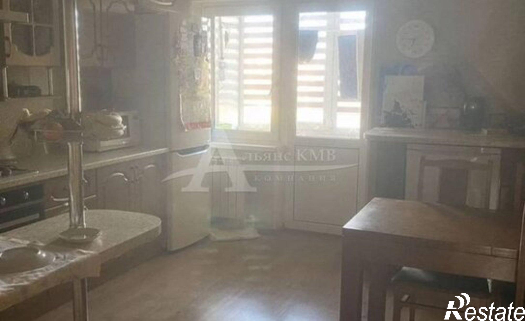 Купить квартиру за 10 000 000 рублей на ул Березовая, 48