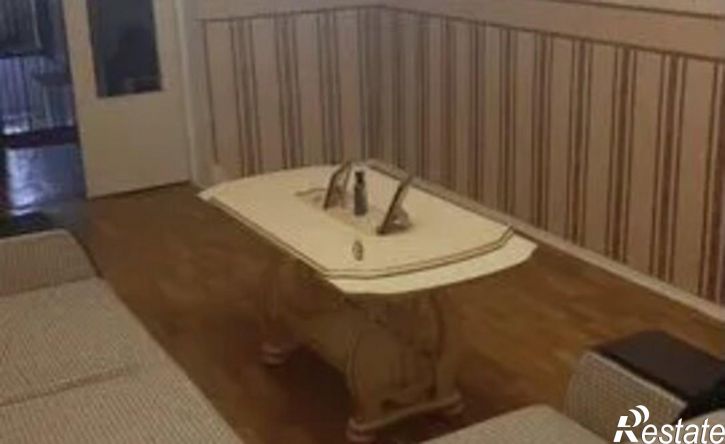 3-комн квартира улица Гагарина, 7Б,  д. 7Б