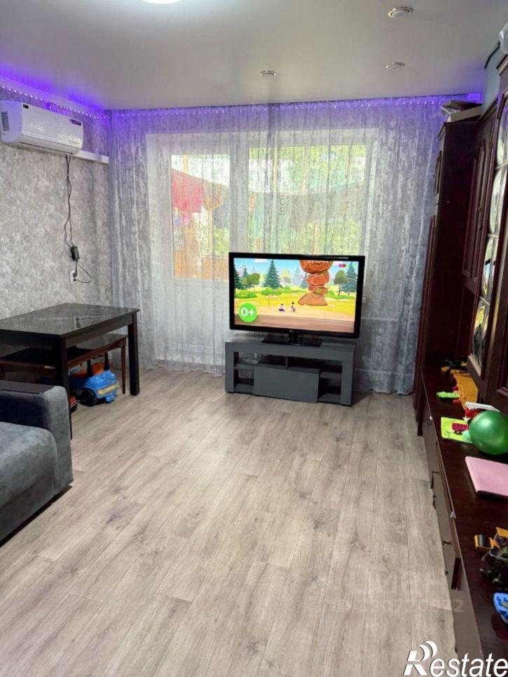 3-комн квартира Школьный бульвар, 1,  д. 1