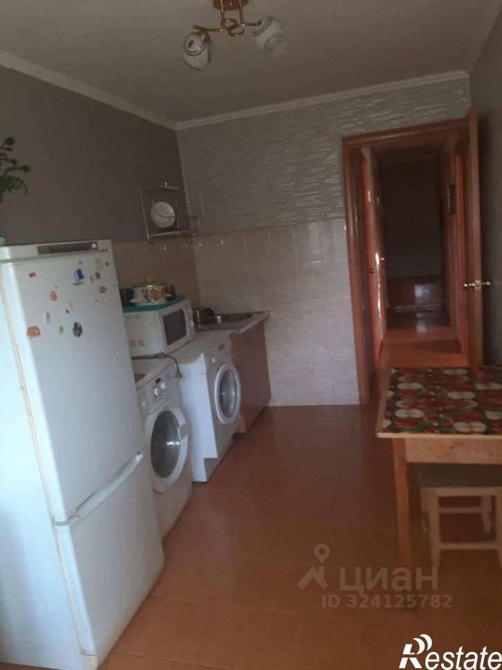 2-комн квартира Школьная улица, 15Б,  д. 15Б