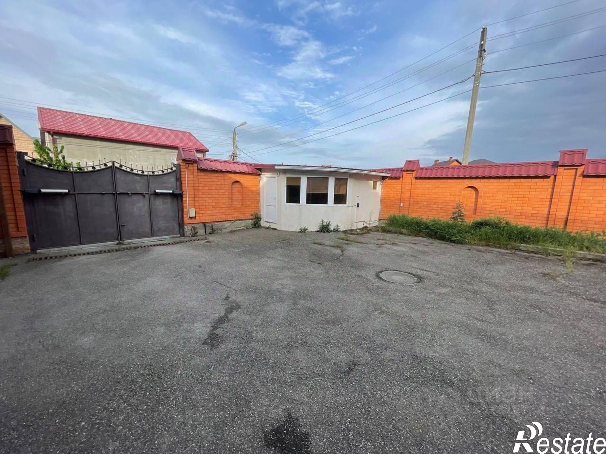 Купить дачу, дом, коттедж за 55 000 000 рублей на улица Петра 1, 15А