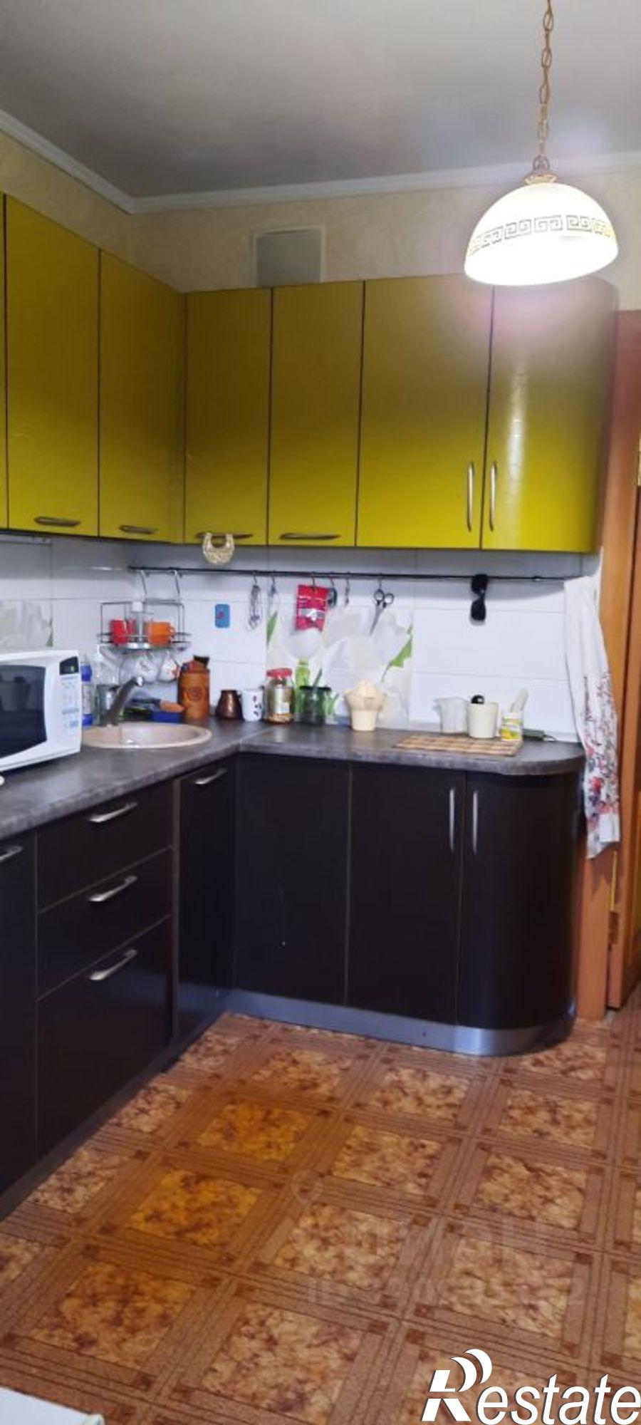 Сдать квартиру за 25 000 рублей на Революционная улица, 26