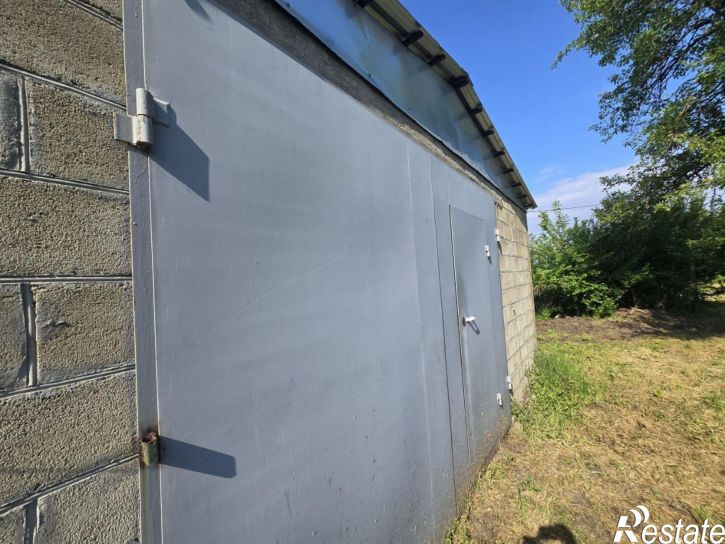 Земельный участок