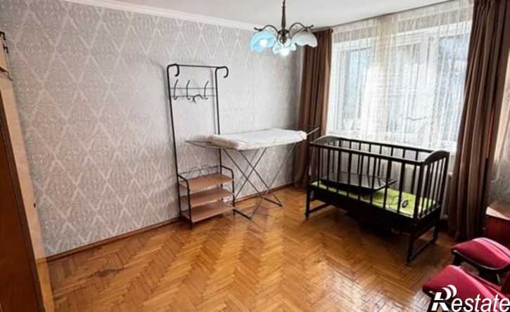 3-комн квартира ул Куличенко, 70,  д. 70