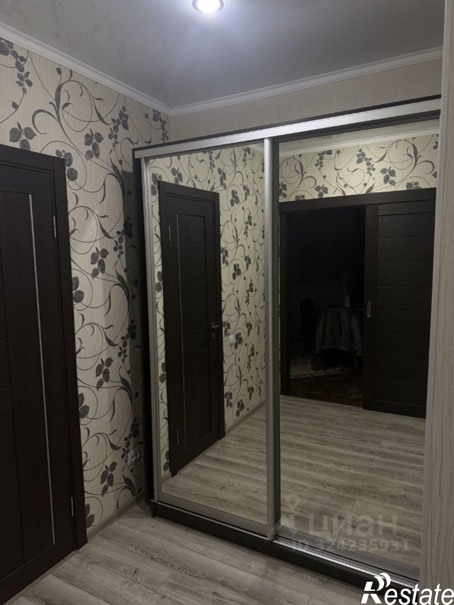 Купить квартиру за 4 800 000 рублей на Михайловский б-р, 2/2