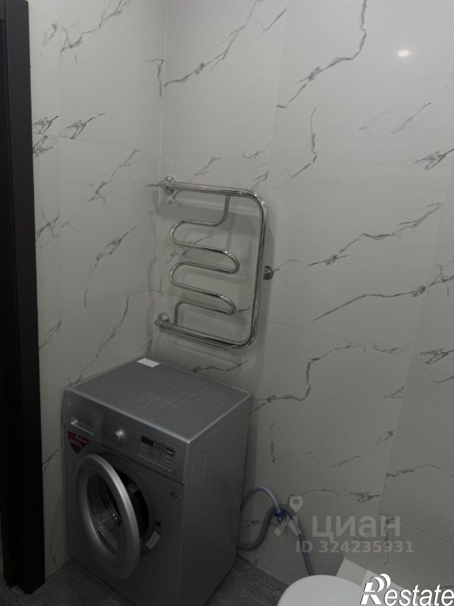 Купить квартиру за 4 800 000 рублей на Михайловский б-р, 2/2