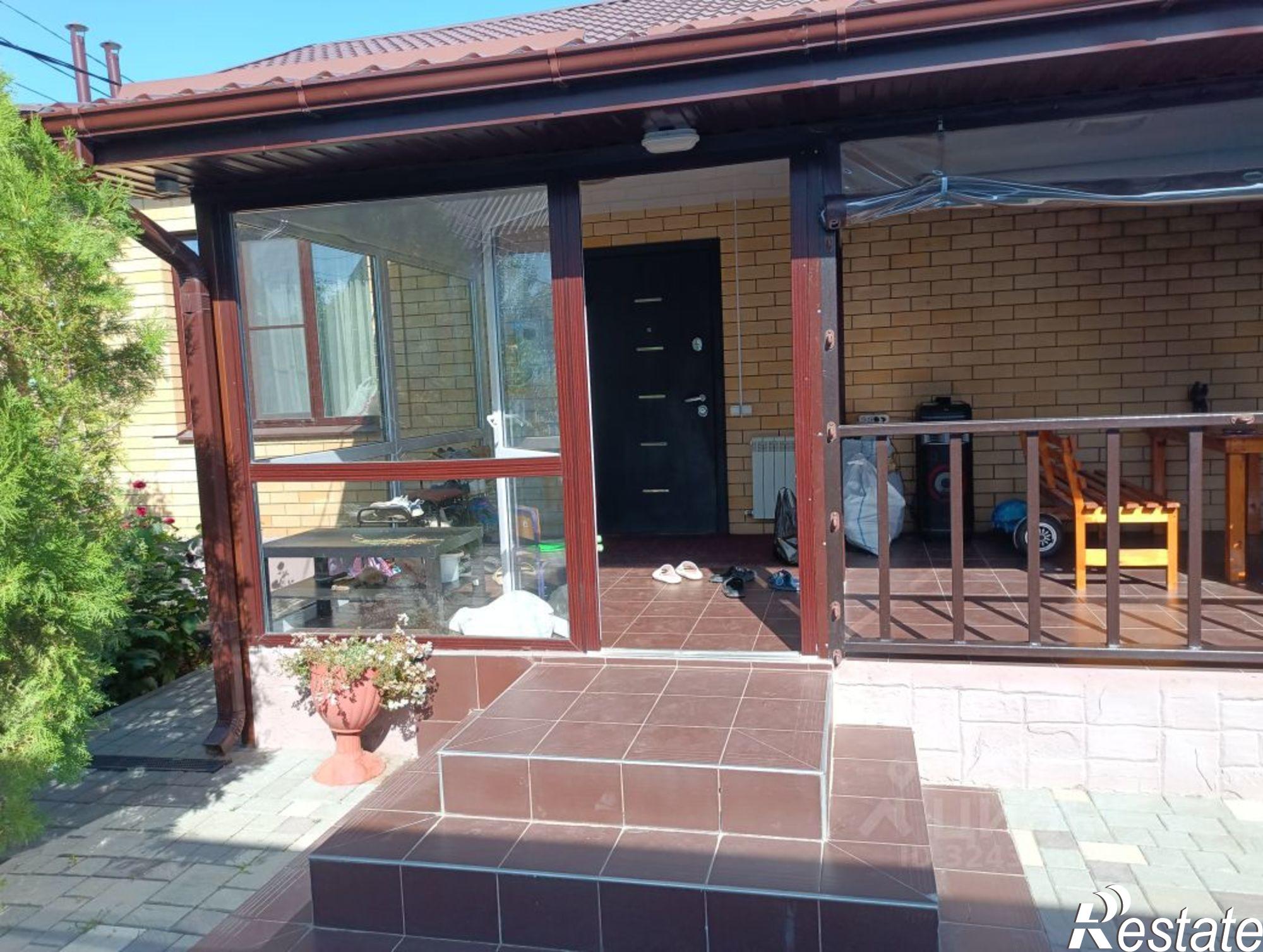 Купить дачу, дом, коттедж за 13 000 000 рублей на ул Генерала Ермолова, 1