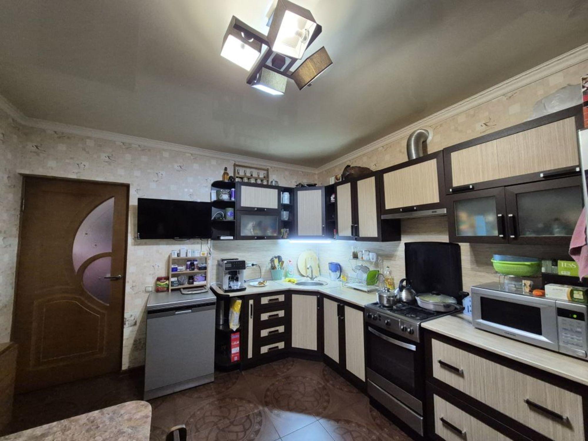 Купить дачу, дом, коттедж за 6 800 000 рублей на Железнодорожная ул