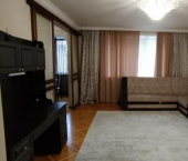 2-комн, 80кв м, этаж 2/5 ул 295 Стрелковой Дивизии, 18