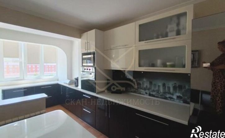 3-комн квартира Солнечный проезд, 10,  д. 10