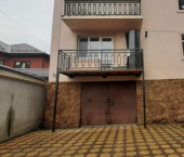 3-комн, 92кв м, этаж 1/3 Весёлая улица, 2