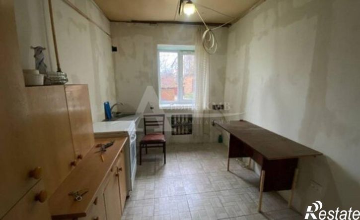 3-комн квартира улица 50 лет Октября, 93,  д. 93