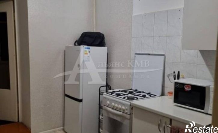 2-комн квартира улица Тронина, 8/1,  д. 8/1